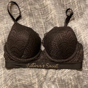 Victoria Secret Lace T-shirt push-up bra 32C